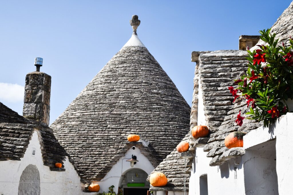 Alberobello: cosa vedere in un giorno, itinerario e consigli